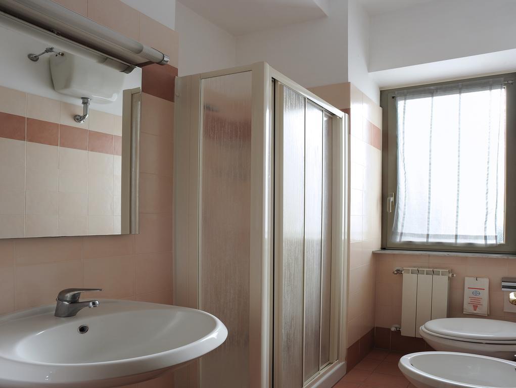 ויטרבו Tuscia Hotel חדר תמונה