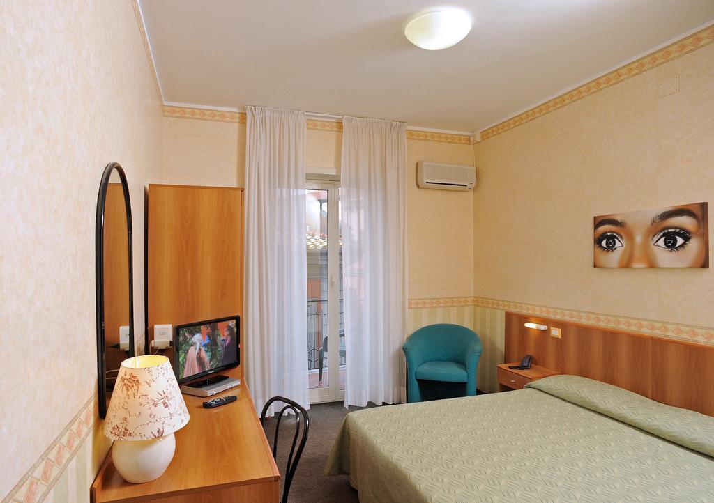 ויטרבו Tuscia Hotel חדר תמונה