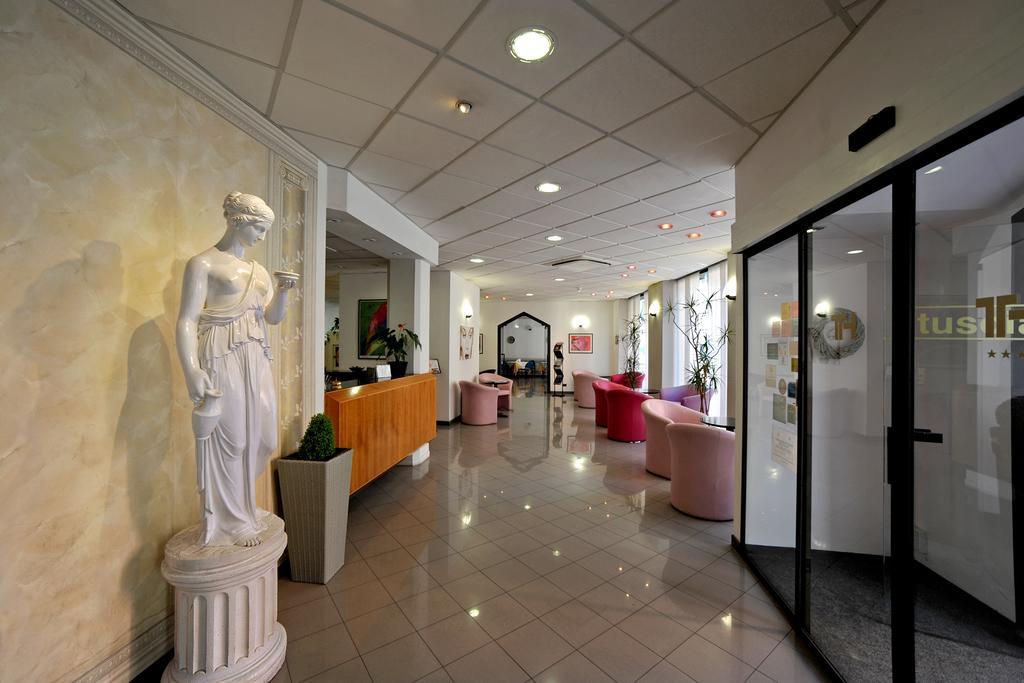 ויטרבו Tuscia Hotel מראה חיצוני תמונה